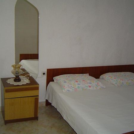 Apartmani Lukin بيتينا المظهر الخارجي الصورة